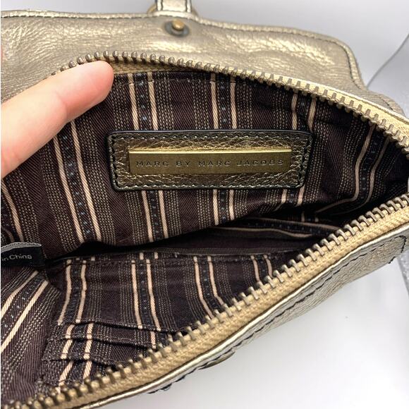 Marc by Marc Jacobs Wristlet - Picture 6 of 8
